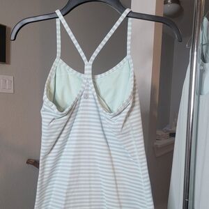 🍋 Lululemon Pastel Aqua/Purple Power Y Tank Size 4